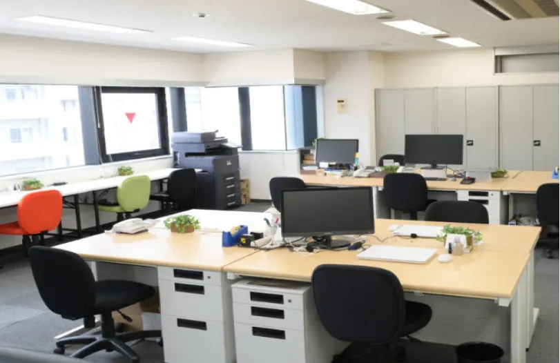 株式会社新栄